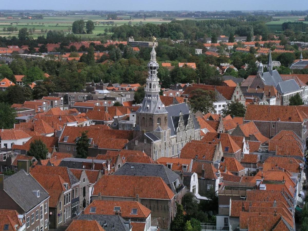 Pension Montmaertre Zierikzee Buitenkant foto